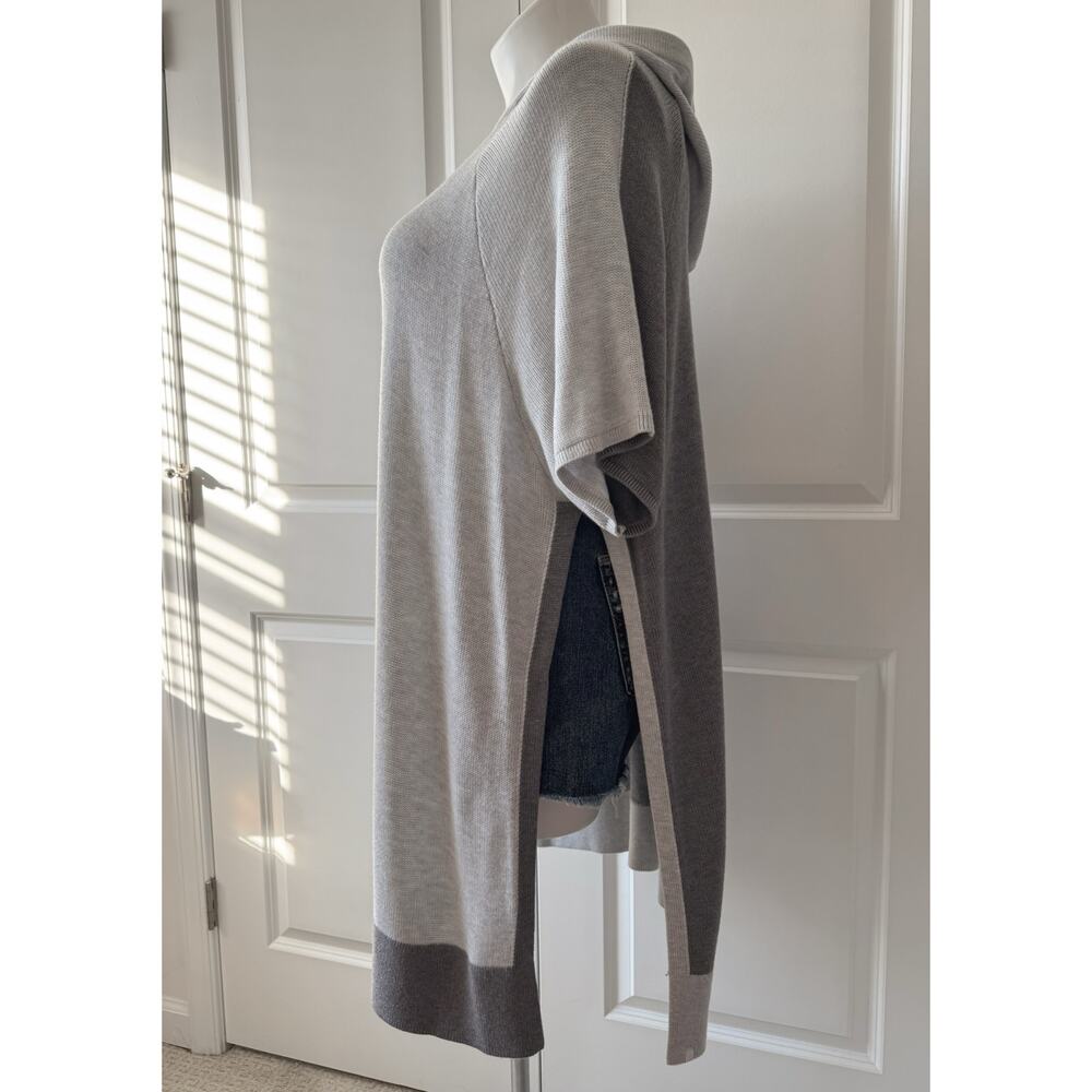 Lululemon Opened Up Poncho Heathered Core Ultra Light Grey Heathered Asphalt M/L - Picture 3 of 9